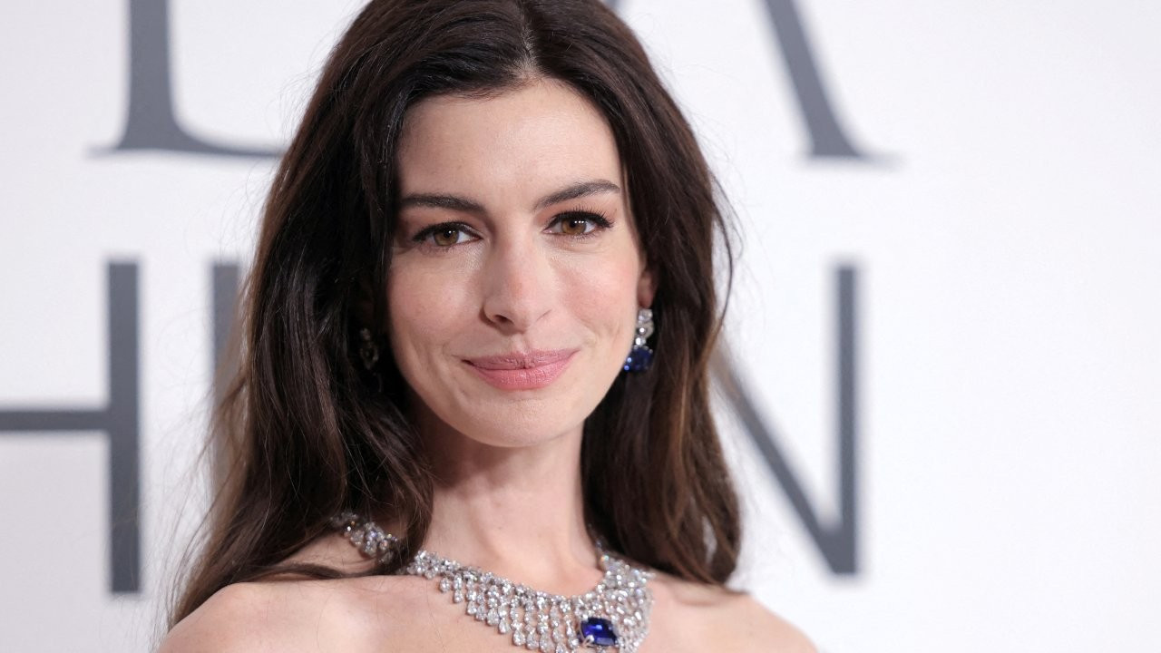 Anne Hathaway